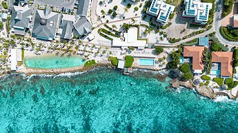 Papagayo Beach Hotel