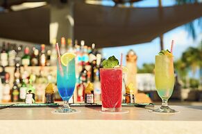 Papagayo Beach Hotel