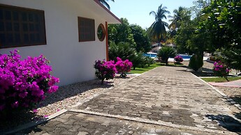 Hotel & Club Campestre Altos Paraiso