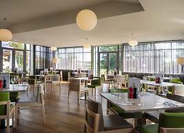 Holiday Inn Huntingdon - Racecourse by IHG