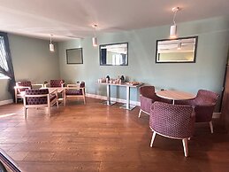 Holiday Inn Huntingdon - Racecourse by IHG