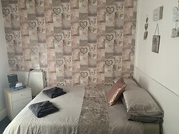 The Butterfly Hotel - Group Weekends