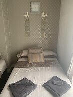 The Butterfly Hotel - Group Weekends