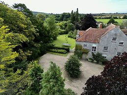 The Mount Somerton