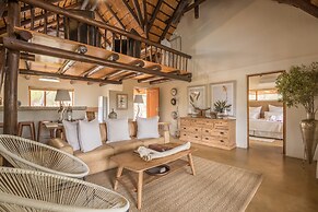 Karongwe Portfolio - Kuname Lodge