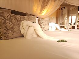 Karongwe Portfolio - Kuname Lodge