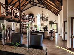 Karongwe Portfolio - Kuname Lodge