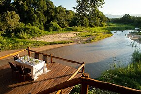 Karongwe Portfolio - Kuname Lodge