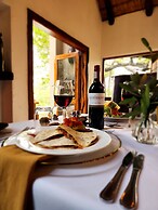 Karongwe Portfolio - Kuname Lodge