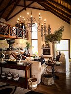 Karongwe Portfolio - Kuname Lodge