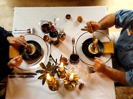 Karongwe Portfolio - Kuname Lodge