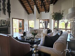 Karongwe Portfolio - Kuname Lodge