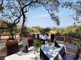 Karongwe Portfolio - Kuname Lodge