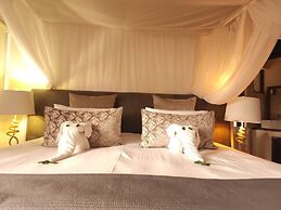 Karongwe Portfolio - Kuname Lodge