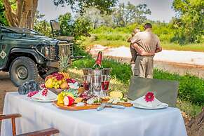 Karongwe Portfolio - Chisomo Safari Camp