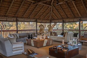 Karongwe Portfolio - Chisomo Safari Camp