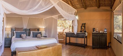 Karongwe Portfolio - Chisomo Safari Camp