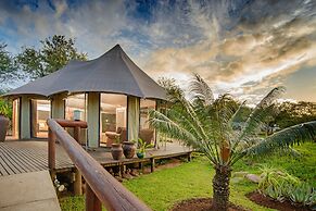 Karongwe Portfolio - Chisomo Safari Camp