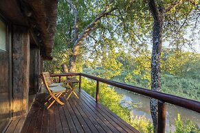 Karongwe - River Safari Lodge