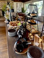 Karongwe Portfolio - Karongwe River Lodge