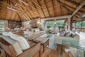 Karongwe Portfolio - Karongwe River Lodge