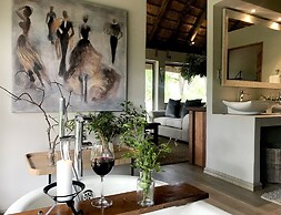 Karongwe Portfolio - Karongwe River Lodge