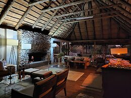 Karongwe Portfolio - Karongwe River Lodge