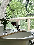 Karongwe Portfolio - Karongwe River Lodge