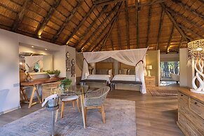 Karongwe - River Safari Lodge