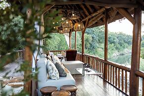 Karongwe - River Safari Lodge