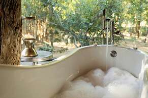 Karongwe - River Safari Lodge