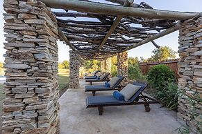 Karongwe - River Safari Lodge