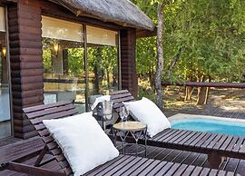 Karongwe - River Safari Lodge