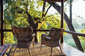 Karongwe - River Safari Lodge