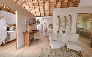 Karongwe Portfolio - Karongwe River Lodge