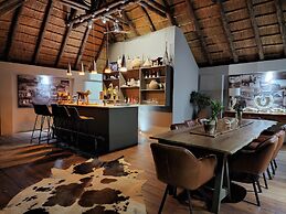 Karongwe Portfolio - Karongwe River Lodge