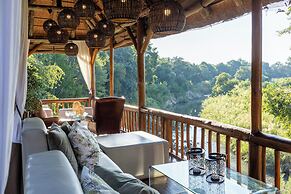 Karongwe - River Safari Lodge
