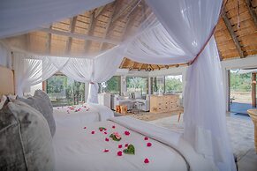 Karongwe Portfolio - Karongwe River Lodge