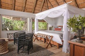 Karongwe Portfolio - Karongwe River Lodge