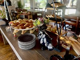 Karongwe Portfolio - Karongwe River Lodge