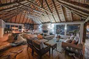 Karongwe Portfolio - Karongwe River Lodge