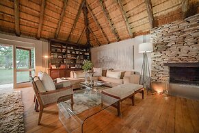 Karongwe Portfolio - Karongwe River Lodge