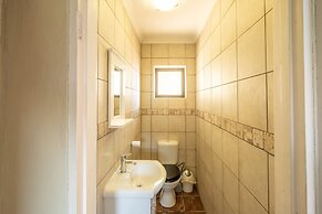 Gecko Ridge Guest House