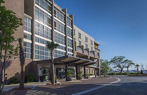 Hilton Garden Inn Charleston Waterfront/Downtown
