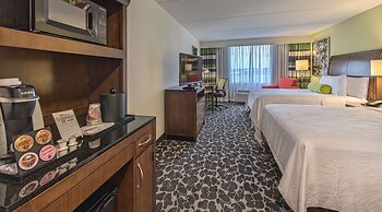 Hilton Garden Inn Charleston Waterfront/Downtown