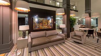 Hilton Garden Inn Charleston Waterfront/Downtown