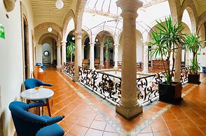 HERENCIA By Hosting House