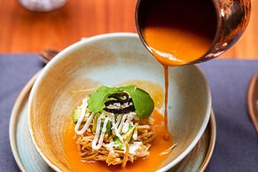 HERENCIA By Hosting House