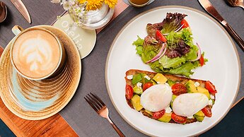 HERENCIA By Hosting House