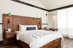 American Trade Hotel